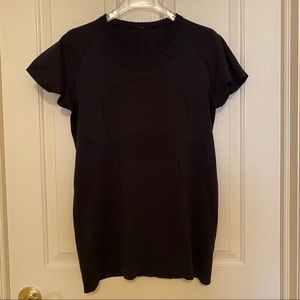 Lululemon Swiftly Tech Short Sleeve Crew 12